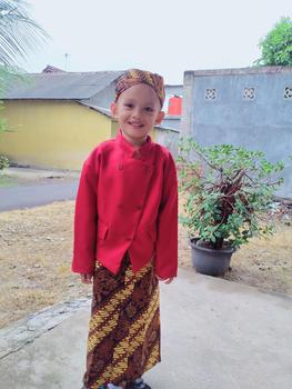 Product Review of COD!!! Setelan Beskap Anak + Celana Batik / Jarik Instan Coklat + Blangkon Solo (Ukuran Bayi 0 Tahun Sampai SD) #PAKAIAN ADAT JAWA# #TEDAK SITEN# #BISA BAYAR DI TEMPAT# from S**a N**5 0