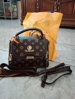 Product Review of 3580 Tas Selempang Wanita Premium Foxjazz Wanita from B**o 0