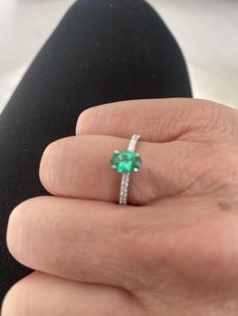 Product Review of 【T8】925 Sterling Silver Oval Shape CZ Ring from R**a D**s N** 2