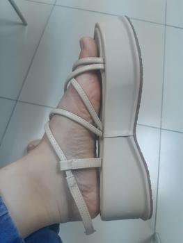 Product Review of EROSSKA - Giày sandal nữ đế xuồng dây quai mảnh cao 6cm màu nude - SB014 from u**8 1
