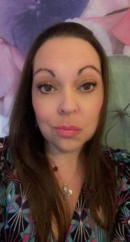 Product Review of The Dolls House Cosmetics Dare to Dream Lip Gloss – high-shine, non-sticky formula for smooth, hydrated, and glossy lips. from L**y D**y D**e ❤** 0