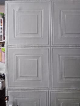 Product Review of Wallpaper Dinding 3D Motif kotak-kotak 70x70cm 3d Timbil Self Adhesive  kotak from c**e 0