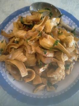 Product Review of Chân Nấm Hương Khô Việt Nam túi 1kg from l**2 l** c** 2