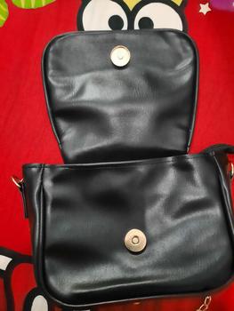 Product Review of [Beli Lokal] Deliwafa -Selempang Wanita Slingbag Premium Tas Canira from ** f** n**a 1