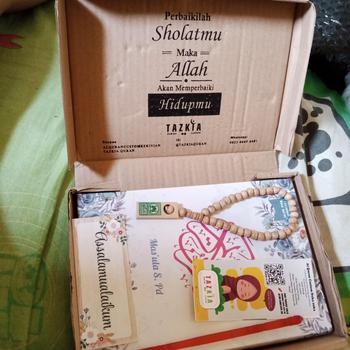 Product Review of Al Quran Cantik Tulis Nama Hard Cover Alquran Al-Qur'An Hardcover from M** 0