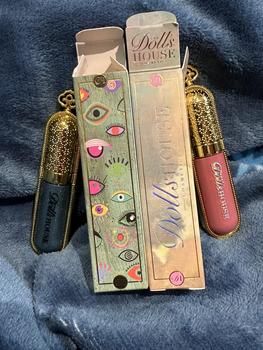 Product Review of The Dolls House Cosmetics Dare to Dream Lip Gloss – high-shine, non-sticky formula for smooth, hydrated, and glossy lips. from 7**z 0