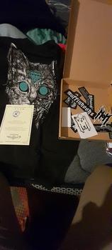 Product Review of Muffinhooks Cat Dmd Robot - Oversize Tees from J**🪫 0
