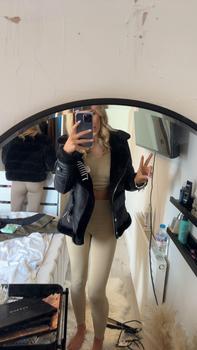 Product Review of Jade v seamless gym set from l**e 0