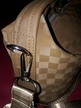 Product Review of Akaci store | KARLA Tas Tangan Wanita Tas Selempang Wanita Terbaru 09-8111 from e**s 2