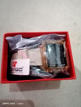 Product Review of Jam Tangan Wanita DIVIGO DV-2110 Transparan Original Digital Kotak Strab Rubber Tahan Air Digital Besi Stainless from j**o 1
