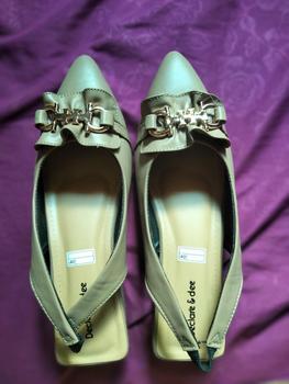 Product Review of Declare&Dee Heels Blok Wanita Pitaloka Square Toe High 3 CM Black Karet Belakang Best Seller Shoes flat  shoes from 🌲** 0