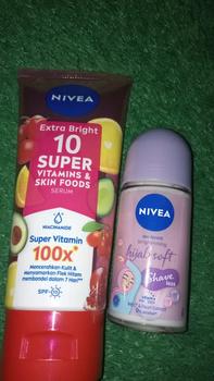 Product Review of NIVEA Body Care Package - Extra Bright 10 Super Vitamins + Shaveless Deodorant - Mampu  Mencerahkan Ketiak dan Melembutkan Kulit from F**b 0