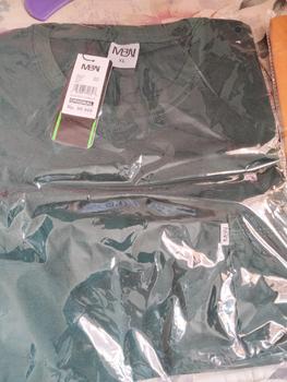 Product Review of (Paket isi 4 Pcs) Kaos Pocket Saku MBN Pria Wanita Fashion Army Cream Distro Hitam Katun from N**i 2