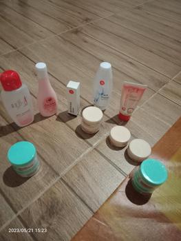 Product Review of Red-A Face Tonic Anti Oxidant with VIT E, Extract Red Algae & Averrhoa - 125ml from R**d 1