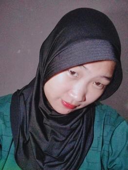 Product Review of Hijab Sport Size S Hijab Olahraga Kerudung Volly Kerudung Olahraga Sporty Simple Standar Nyaman Instan Bergo Busa Panjang Casual Variasi Muslim from M**4 2