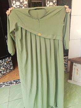 Product Review of Aluna Dress Muslim Gamis Crinkle Airflow Polos Terbaru Wanita Dewasa Muat dari BB 40 kg sampai 100 kg from s**😘 0