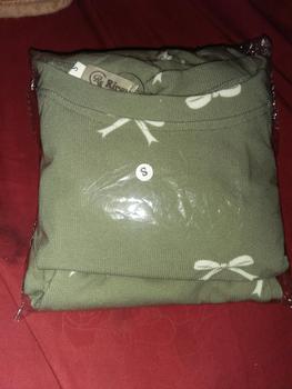 Product Review of Lovitta oneset knit 6bln - 8th modis dan lucu dengan motif pita-pita Fashion from A** P**i P**i 0