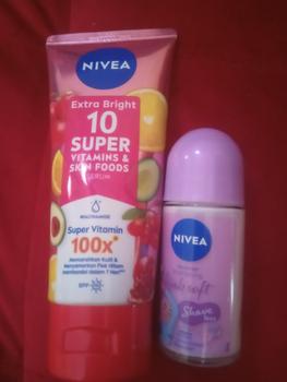 Product Review of NIVEA Body Care Package - Extra Bright 10 Super Vitamins + Shaveless Deodorant - Mampu  Mencerahkan Ketiak dan Melembutkan Kulit from W**n W** 0