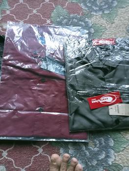 Product Review of PAKET 2 PCS KEMEJA PRIA POLOS LENGAN PENDEK SLIMFIT KATUN PREMIUM from b**g R**i 0