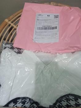 Product Review of Suzan Blouse Kemeja Mix Cotton Knit - Rajut Korea Style Atasan Wanita TM 70135 from K**a S**e G**e S**k 0