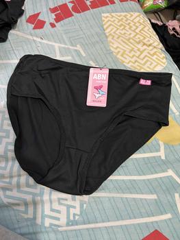 Product Review of กางเกงในผู้หญิง สีดำ ยกแพค 10 ตัว 5 ตัว from N** S** 1