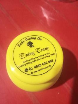 Product Review of Kem Body Dưỡng . ĐƯỜNG TRANG (ĐT) trắng da . cấp ẩm . Chất kem cải tiến mới . trọng lượng 150g from T** N**4 0