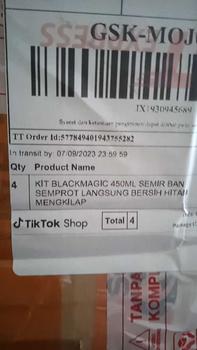Product Review of KIT BLACKMAGIC 450ML SEMIR BAN SEMPROT LANGSUNG BERSIH HITAM MENGKILAP Air Car from n**s 1
