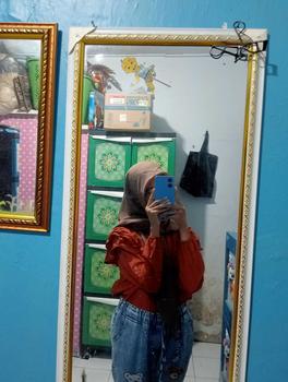 Product Review of BELLA SQUARE POLYCOTTON Jilbab Nyaman from ** 0