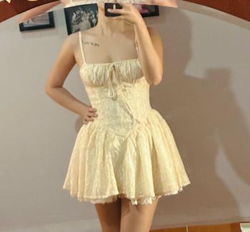 Product Review of Váy Dolly - Váy thiết kế Sassysis tùng phồng vải ren from Đ** T** H** 0