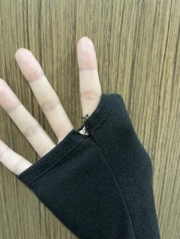 Product Review of Áo thun dài tay xẻ cúc chất thun gân Hàn dày mịn co giãn lót cotton Coolme Nữ Top from G**o 1