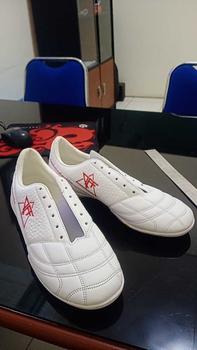 Product Review of Sepatu Futsal RAF White Red XERACION ONE Dewasa" sepatufutsal c it Semua musim Pink sepatu  futsal sepatu futsal decit sepatu  futsal sepatu  ori from G**4 0