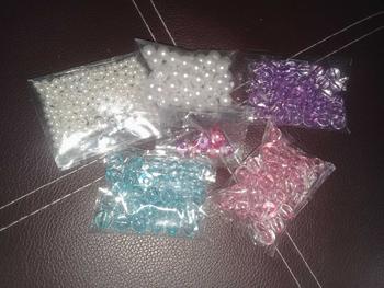 Product Review of 4mm Plastic Pearl Beige Beads 200pcs each pack from b**e 0