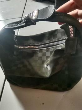 Product Review of Akaci store | KARLA Tas Tangan Wanita Tas Selempang Wanita Terbaru 09-8111 from W**d 0