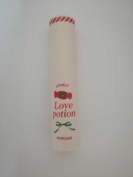 Product Review of (รับตรงจากแบรนด์/มีบัตรตัวแทน) LOVELY PERFUME น้ำหอมเลิฟโพชั่น เลิฟลี่ 10 ml. น้ำหอมซ้อก้าด from M**m 1