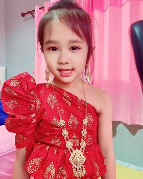 Product Review of ชุดไทยเด็กผู้หญิง(โจงกระเบนประยุกต์) from u**3 1