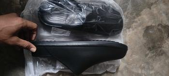 Product Review of รองเท้าแตะ 24 ปี รองเท้าแตะเป่าโถวผู้ชาย รองเท้าเชฟกันน้ำและกันลื่น อุดตันระบายอากาศ รองเท้าแตะ from m**e 1