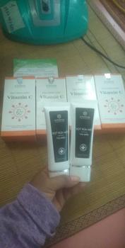 Product Review of KEM CHỐNG NẮNG VITAMIN C (Tặng nước hoa) PHÙ HỢP VỚI MỌI LOẠI DA Skincare Nữ Làm Đẹp Da from ♡**🐷 3