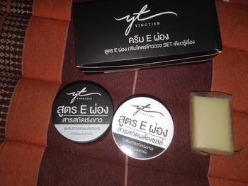 Product Review of ครีมอีผ่อง กล่องดำ 1 กล่องมีครีม2กระปุกกับสบู่ 1 ก้อน สกินแคร์ from ผ**💘 3