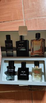Product Review of [F300] Sét Nước Hoa Nam Dài Lâu New Arrival Blue - Sang Trọng Quý Phái from K**n 0
