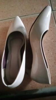 Product Review of Giày Cao Gót Nữ MŨI trơn Giày búp bê mũi nhọn nữ tính cao 5p và 7p - size 35 - size 40 mã Cotron Shoes from H** D** 0