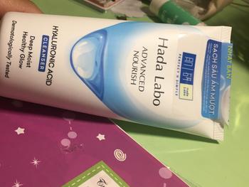 Product Review of Hadalabo Sữa Rửa Mặt (Dưỡng Da Mặt) Advanced Nourish Hyaluronic Acid Cleanser 80g from T**h G**g 0