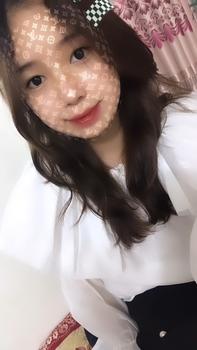 Product Review of Sét Áo Cộc Tay Trễ Vai Kèm Chân Váy Chữ A -NQ36 from h**2 2