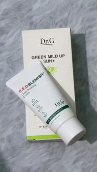 Product Review of (Quà tặng 1 Nước tẩy trang 30ml)Kem chống nắng thuần vật lý cho da nhạy cảm Dr.G Green Mild Up Sun+ SPF50+ PA++++ 50ml from x**h g** ** 2