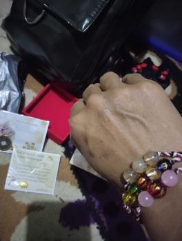 Product Review of April Gallery - Paket 3 Gelang Tridatu Mantra Panca Rose Cinta Perempuan Laki-laki Batu Aksesoris Benang Putih Bracelet from a**a e** 2