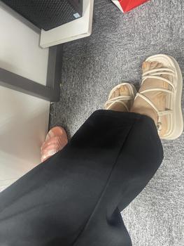 Product Review of EROSSKA - Giày sandal nữ đế xuồng dây quai mảnh cao 6cm màu nude - SB014 from H**n 0