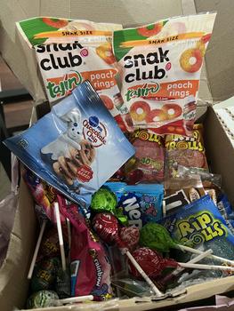 Product Review of Charms Blow Pop Assorted and Limited Edition Flavors Bubble Gum/ Regular Lollipops from 😘** 1