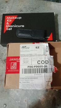 Product Review of Manicure Set 32 in 1 Alat perawatan kuku 1 Set isi 32pcs Set Manikur Perawatan Kuku gunting nail tangan Kotoran Mempercantik from n**a 0