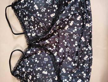 Product Review of 9067 เสื้อสายเดี่ยวแฟชั่นผู้หญิง พิมพ์ลายดอกไม้ สวยๆ ครอปสายฝอ เซ็กซี่ แต่ระบายลูกไม้ มีเสริมฟองน้ำ สายเล็ก มี4สี ฟรีไซส์ อก32-36นิ้ว Women Lady Clothing ชมพู from 🌸**🌸 0