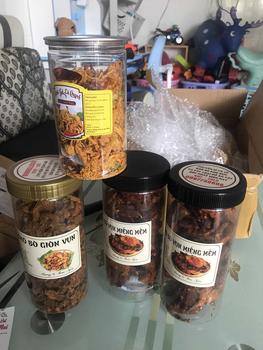 Product Review of -  1KÝ  KHÔ BÒ    VỤN    MỀM    TO    2 HỦ [Cân cả hũ from Q**t 0