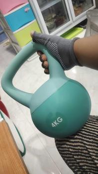 Product Review of ￼【ถุงมือฟรี】เคตเทิลเบล 2.5 , 4 , 5 , 6 KGลูกตุ้มยกน้ําหนัก ดัมเบลหูหิ้ว ลูกยกน้ำหนัก ดัมเบลลูกตุ้ม Kettlebell Dumbbell ออกกำลังกาย from A**e 0